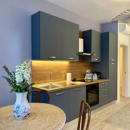 Apartament Lr Deluxe - Casa Holi