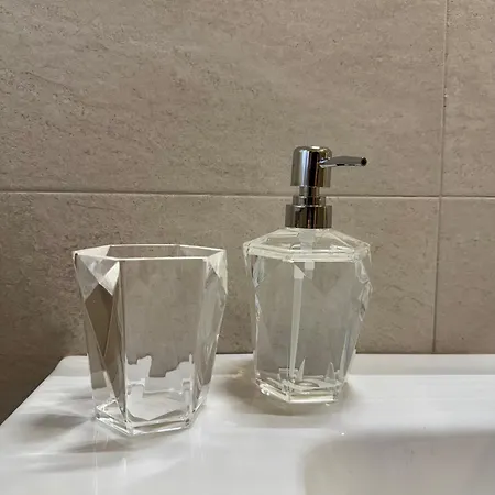 Lr Deluxe - Casa Holi Apartman